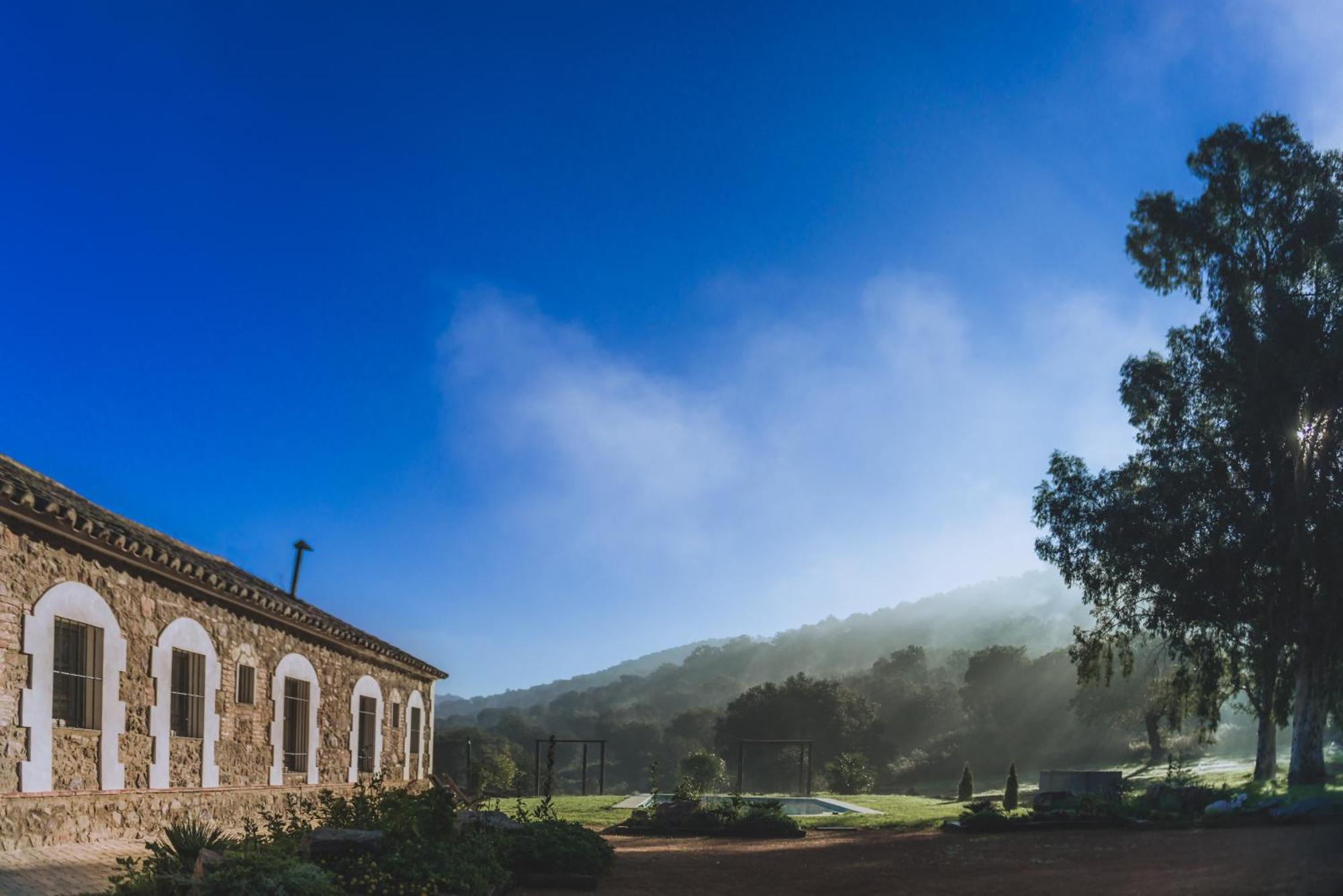 Balneario Aguas De Villaharta ภายนอก รูปภาพ